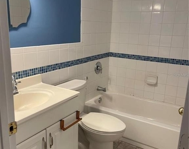 5109 Eaglesmere Drive - Photo Thumbnail 5