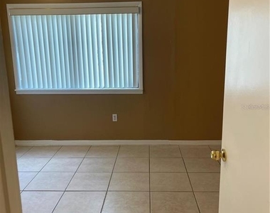 5109 Eaglesmere Drive - Photo Thumbnail 6