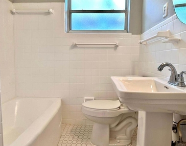 2510 Boyd Avenue - Photo Thumbnail 6