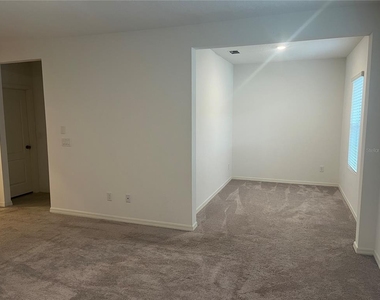 2716 Bolzano Drive - Photo Thumbnail 8