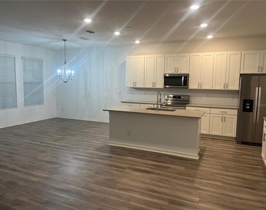 2716 Bolzano Drive - Photo Thumbnail 4