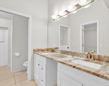 112 Azalea Drive - Photo Thumbnail 6