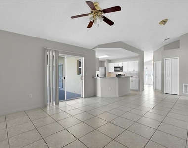 112 Azalea Drive - Photo Thumbnail 11