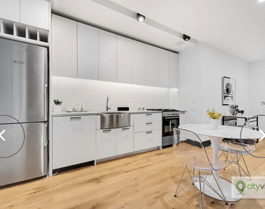 42-20 27th Street - Photo Thumbnail 1