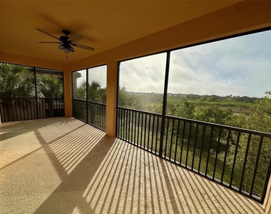 10027 Crooked Creek Drive - Photo Thumbnail 4