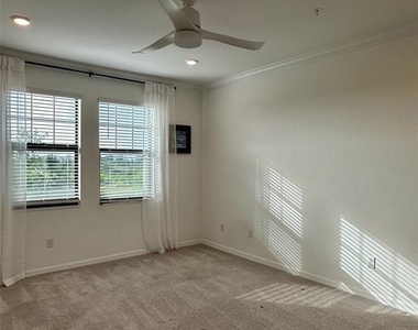 10027 Crooked Creek Drive - Photo Thumbnail 9