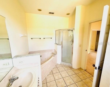 14201 Indian Creek Drive - Photo Thumbnail 12