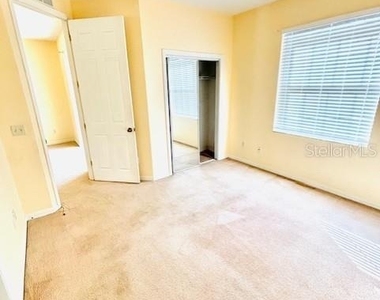 14201 Indian Creek Drive - Photo Thumbnail 10
