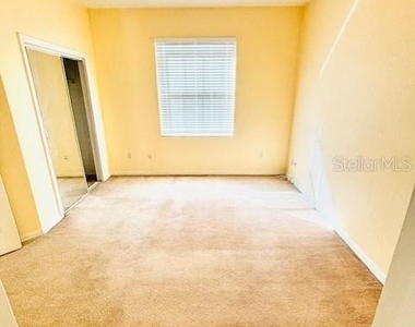 14201 Indian Creek Drive - Photo Thumbnail 9