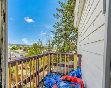 1502 Church (2nd Flr) Avenue - Photo Thumbnail 19