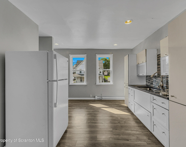 1502 Church (2nd Flr) Avenue - Photo Thumbnail 15