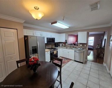 2636 Sw 35th Place - Photo Thumbnail 5