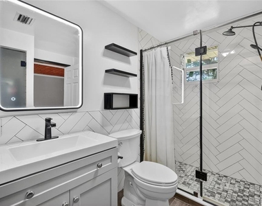 706 Mission Drive - Photo Thumbnail 24