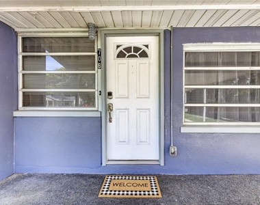 706 Mission Drive - Photo Thumbnail 2