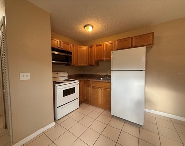 601 Hardy Street - Photo Thumbnail 2