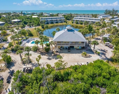9400 Little Gasparilla Island - Photo Thumbnail 24