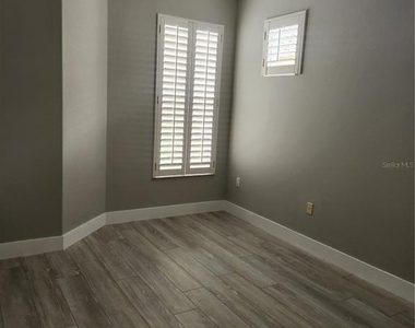 3761 Amapola Lane - Photo Thumbnail 13