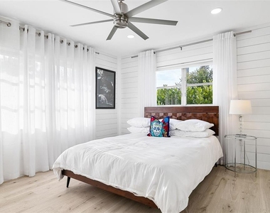 703 Whitfield Avenue - Photo Thumbnail 13