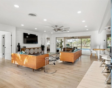 703 Whitfield Avenue - Photo Thumbnail 21