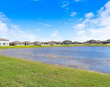 3160 Oyster Cove Street - Photo Thumbnail 36