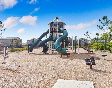 3160 Oyster Cove Street - Photo Thumbnail 55