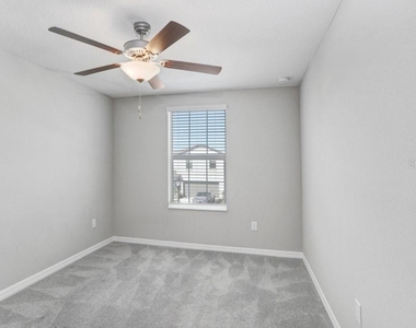 3160 Oyster Cove Street - Photo Thumbnail 29