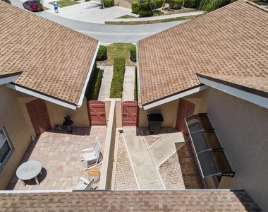 5623 Monte Rosso Road - Photo Thumbnail 15