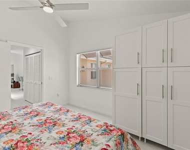 5623 Monte Rosso Road - Photo Thumbnail 11