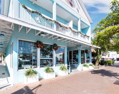 5141 Saint Albans Avenue - Photo Thumbnail 25