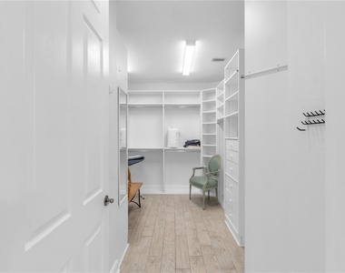 5469 46th Court W - Photo Thumbnail 20