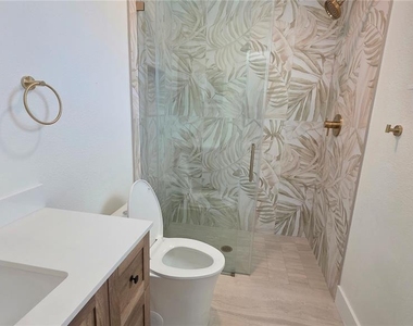 6817 11th Avenue Nw - Photo Thumbnail 16