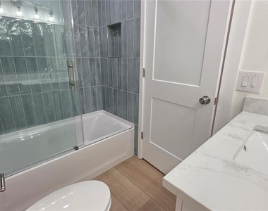 6817 11th Avenue Nw - Photo Thumbnail 8