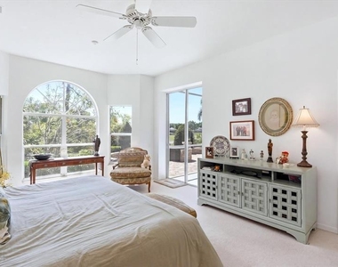 8009 Hampton Court - Photo Thumbnail 68