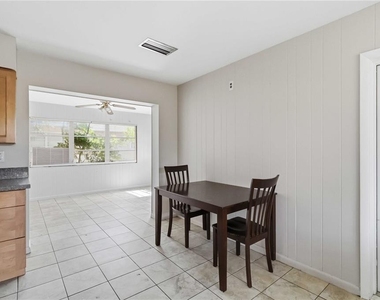 308 Lantana Avenue - Photo Thumbnail 4