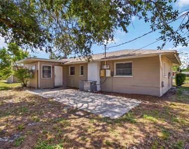 308 Lantana Avenue - Photo Thumbnail 19
