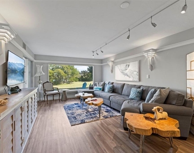 3330 Gulf Of Mexico Drive - Photo Thumbnail 6