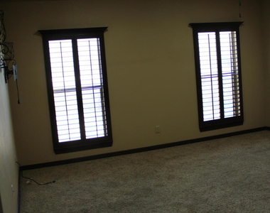 7316 Brays Landing Drive - Photo Thumbnail 19
