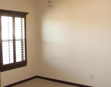 7316 Brays Landing Drive - Photo Thumbnail 14