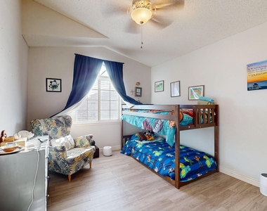 3249 Emerald Point Drive - Photo Thumbnail 29