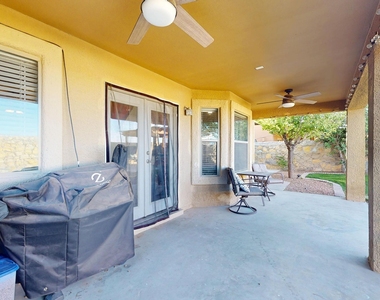 3249 Emerald Point Drive - Photo Thumbnail 33