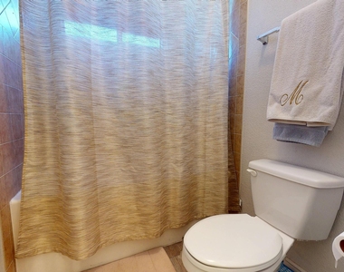 3249 Emerald Point Drive - Photo Thumbnail 23