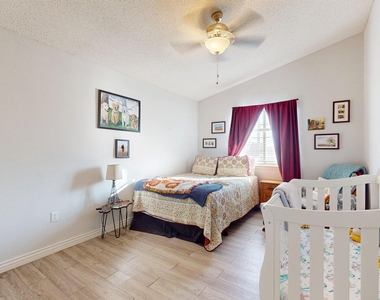 3249 Emerald Point Drive - Photo Thumbnail 26