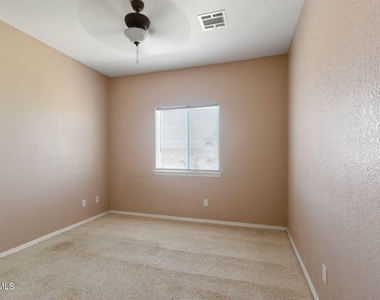 2120 Shreya Street - Photo Thumbnail 9