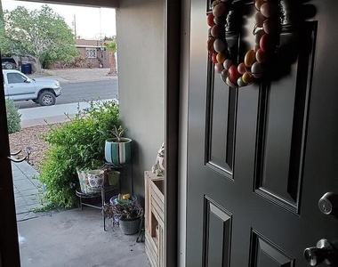 2705 Jackson Avenue - Photo Thumbnail 1