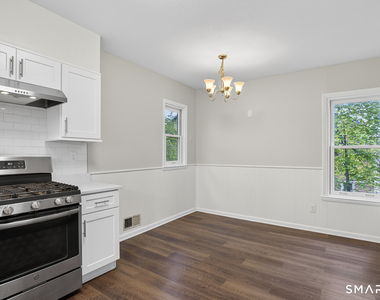 95 Parrott Avenue - Photo Thumbnail 12