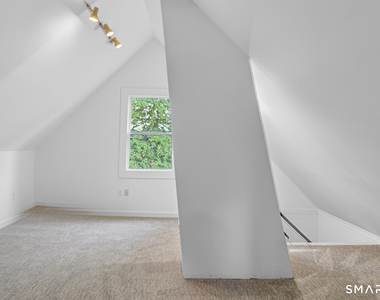 95 Parrott Avenue - Photo Thumbnail 18