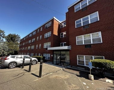 40-1 Prospect Avenue - Photo Thumbnail 7