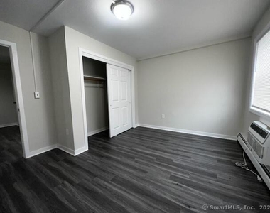 40-1 Prospect Avenue - Photo Thumbnail 2