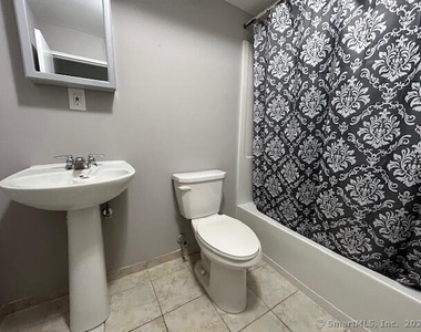 40-1 Prospect Avenue - Photo Thumbnail 9