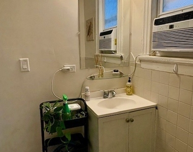 74 Pearl Street - Photo Thumbnail 4